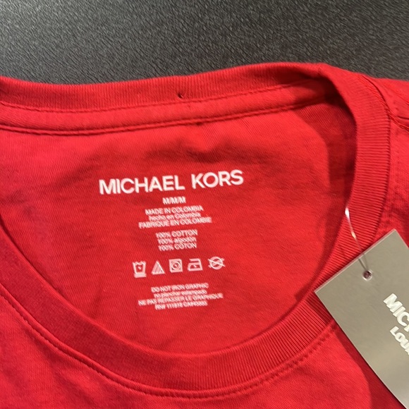 Michael Kors - Picture 2 of 4
